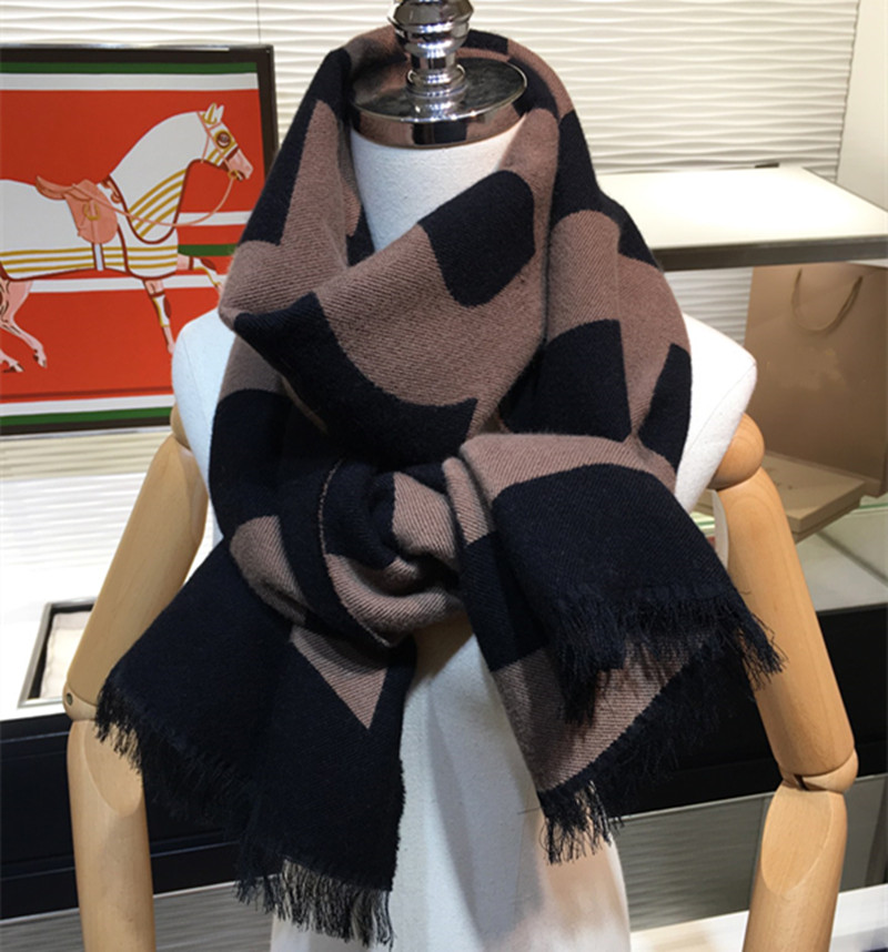 Designer Wool Scarf Mens Luxury Scarfs Womens Winter Autumn Fashion Scarves Size 188x33cm