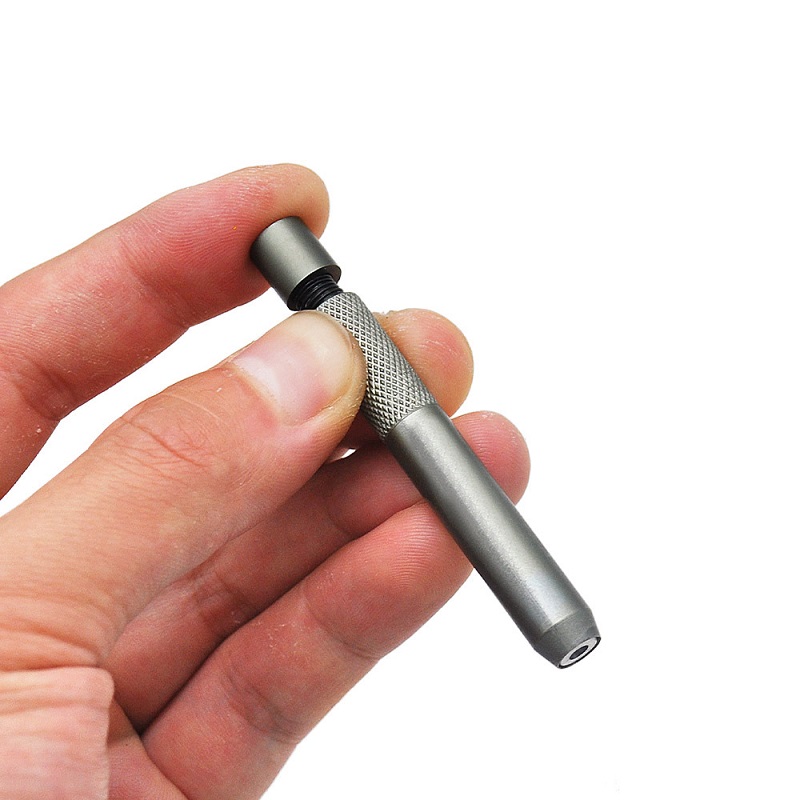 Mini pipe à fumer en métal E Cigarette Pen 78mm Embouts de filtre One Hitter Chauves-souris à ressort Snuff Snorter Distributeur Tubes Renifleur de paille Pipes à tabac