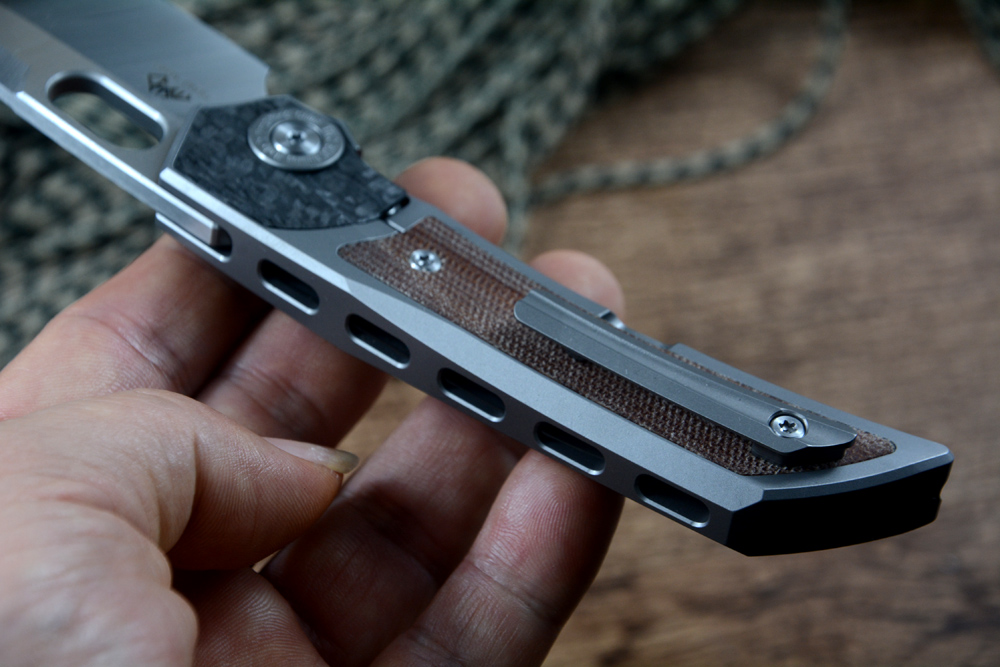 Twosun Pocket Knives M390スチールフォールディングブレードセラミックボールベアリングワッシャー1つのソリッドTC4チタンハンドルEDCギフト収集屋外ツールTS142
