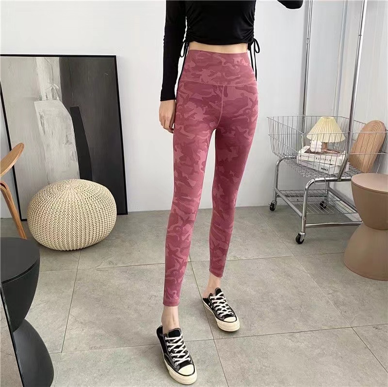 LL Leopard Align Leggings Pantalon de yoga Pantalon de survêtement taille haute pour femme Cheetah Polyamide Sports au sol Fitness Neuvième pantalon serré 2304t