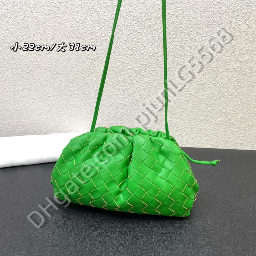 Luxo Bolsa Cross Body Bolsa Bolsa Bolsa de Moda de Moda Sacos de ombro feminino Correia de couro Carteira Hobo Totes bolsa de cor sólida feminina