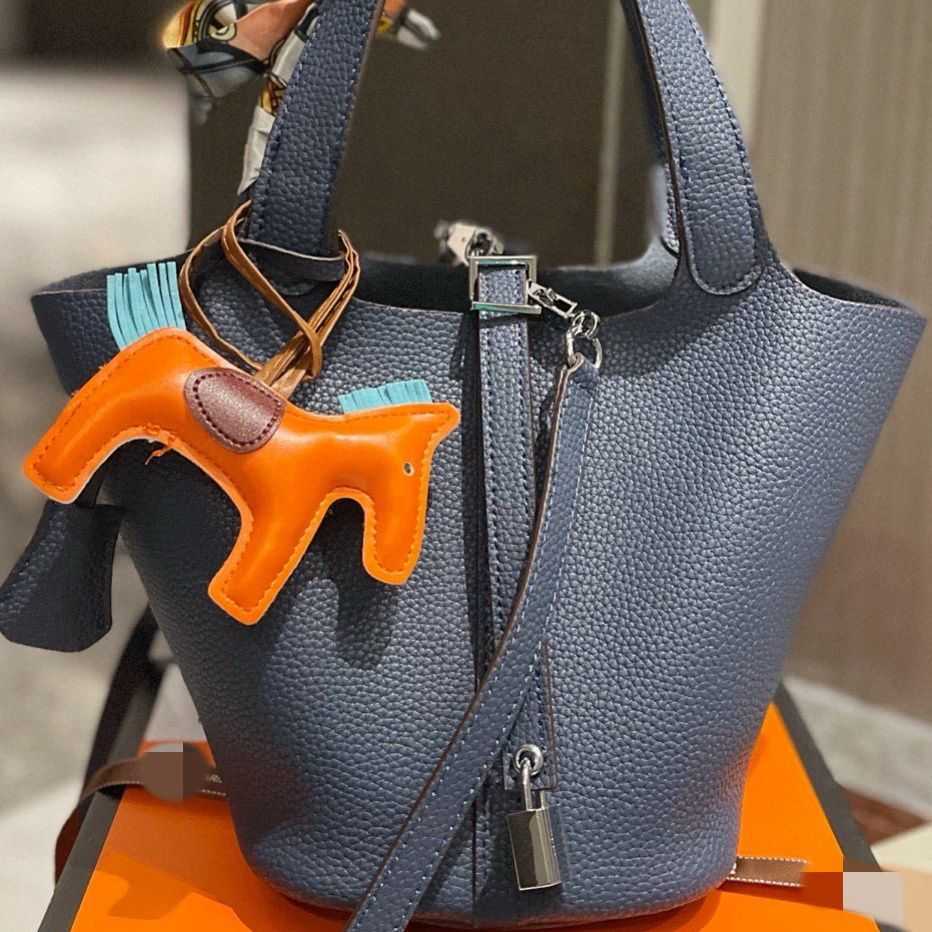 Basket Tote Designer Bag Hermee Bags 2023 Women Picotin Locks Handbag Lychee Grain Cow Leather Purse Fashion Totes Handbags 18cm