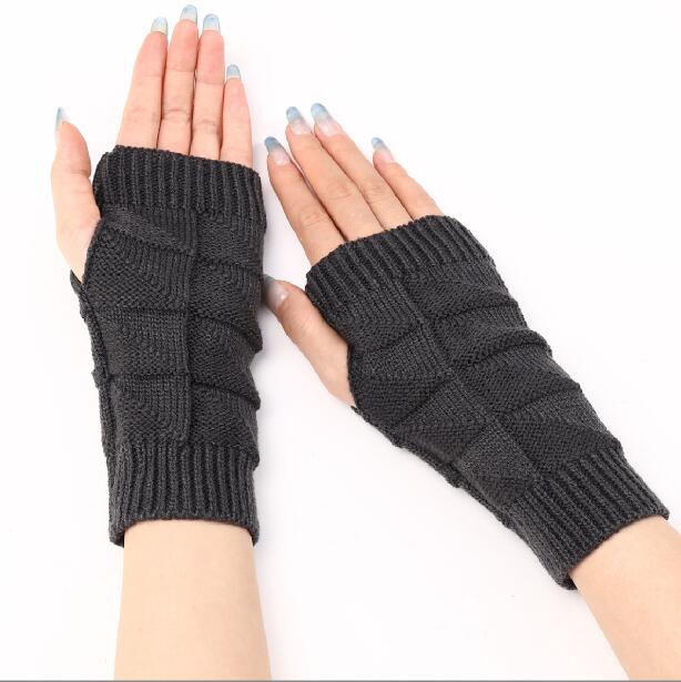 Gants demi-doigts chauds tricotés en acrylique pour femmes, gants à motifs géométriques à la mode