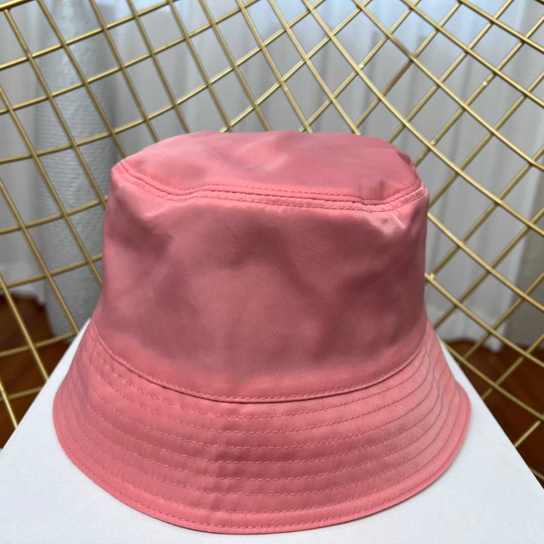 Breite Krempe Hüte Marke Eimer Hüte Männer Frauen Designer Sonnenhut mit Buchstaben Dreieck Sunbonnet Schwarz Strand Casquette Reisen Sunhats287C