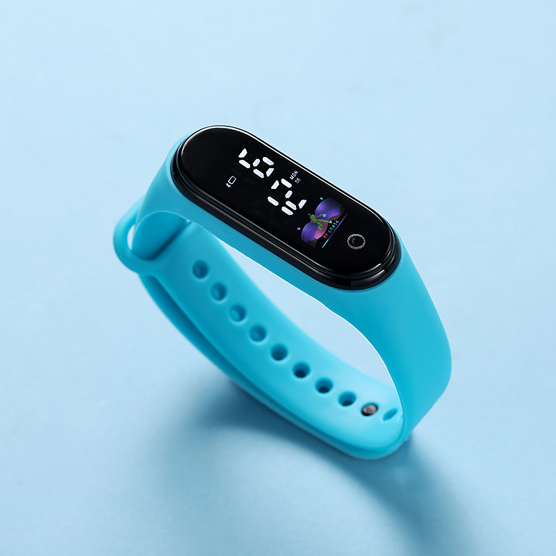 Nouveau design LED écran tactile montres étanche sports de plein air enfants montre électronique femmes hommes bracelet en silicone montres étudiant horloge