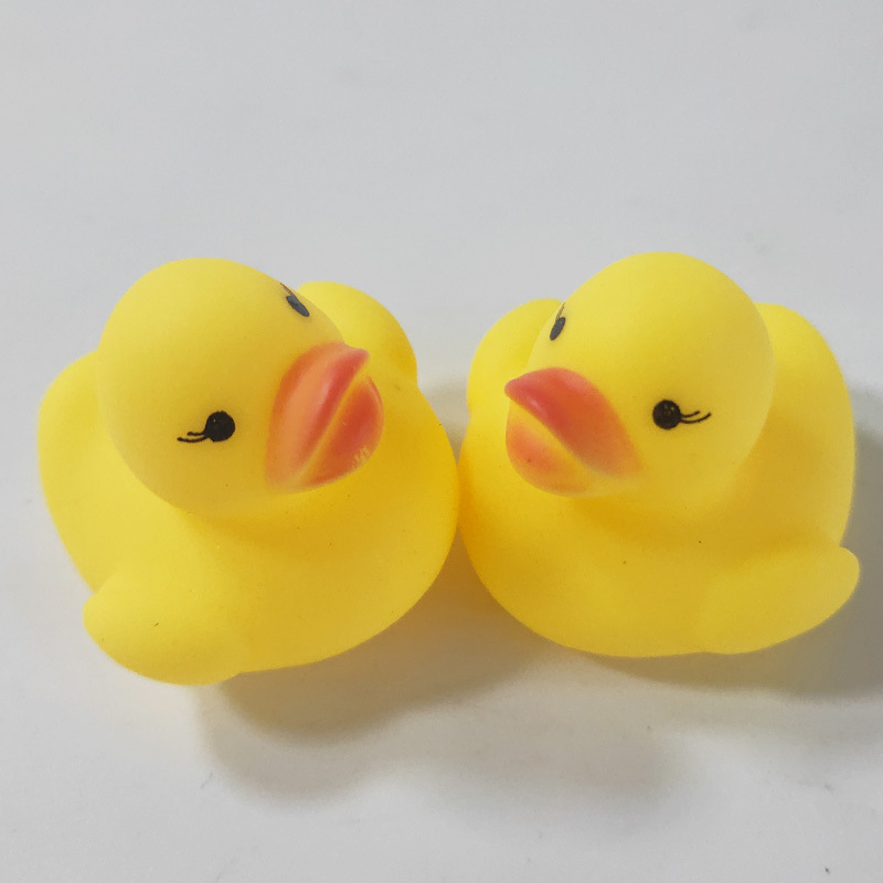 Bébé mignon bain eau jouets Mini canards en caoutchouc jaune enfants bain petit canard jouet enfants natation plage cadeaux