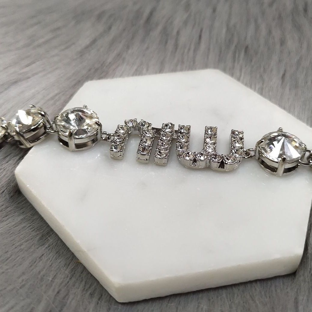 Colar de diamantes 2022 Link Tiktok Live Imitação Mosang Love Chain Ins Feminino Nicho Design Simples Broca Full171t