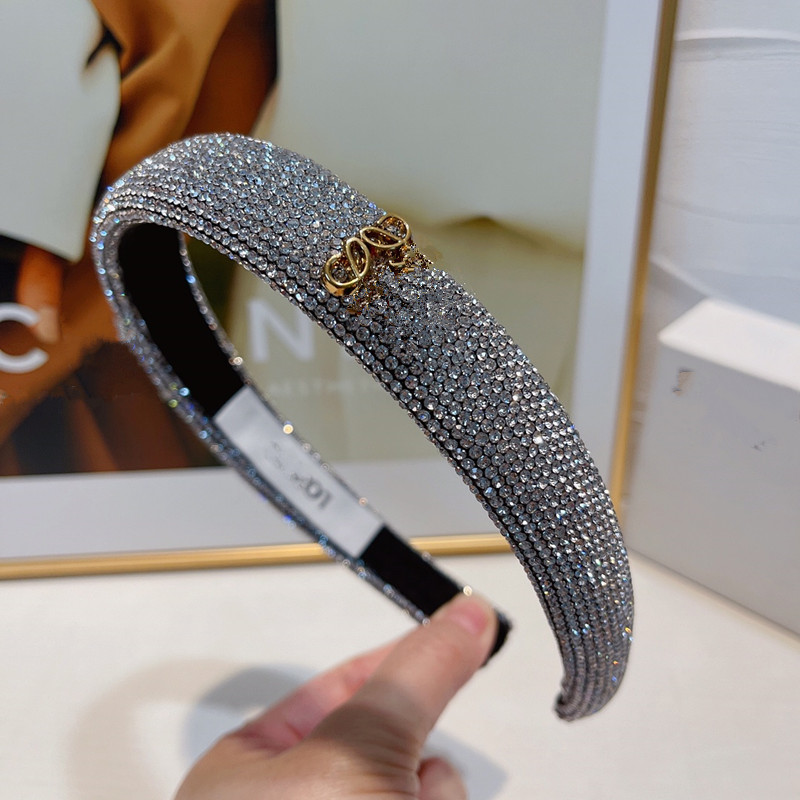 2022 Neue Cryctal Luxus Stirnband Frauen Feste Farbe Diamant Haarband Fashion Hair Hoop Girls Retro Make -up Stirnb￤nder Haarzubeh￶r keine Schachtel