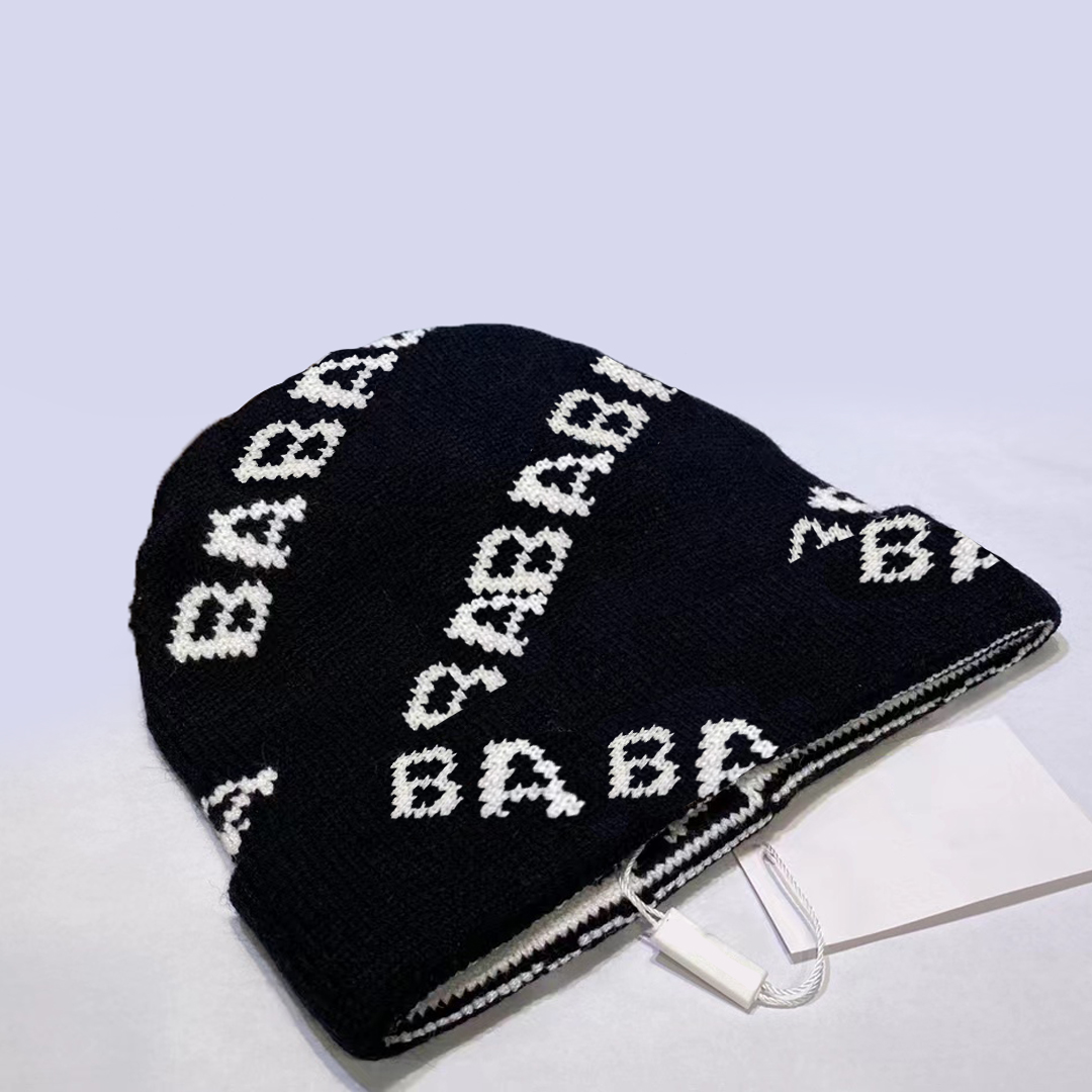 Klassiker Designer Winter Heiße Beanie Hats Männer und Frauen Mode Universal Strick Motorhaube Winterwolle Geschenkkappen