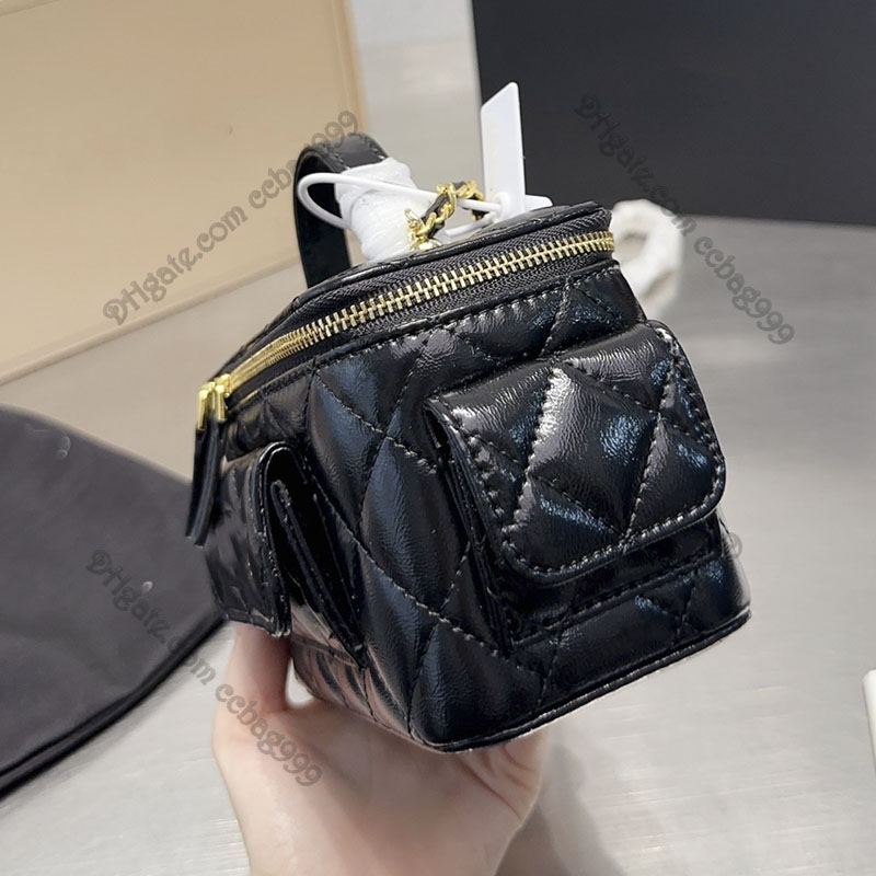 22A Designer French Zipper Small Cosmetic Bags Metal Handle Splice äkta läder Vanity Falls Key Pouch Multi Pochette Lager Cap180C