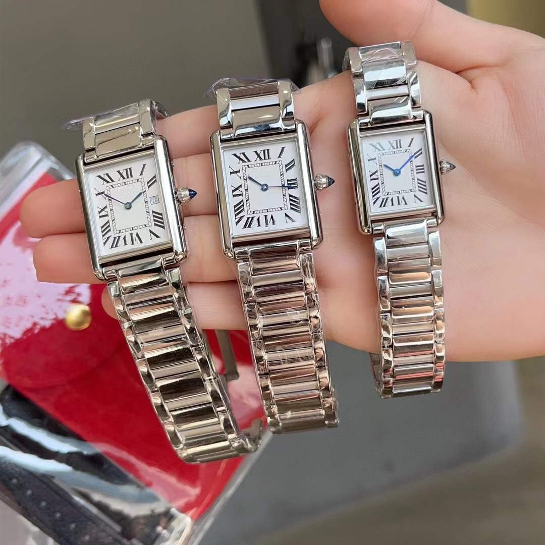 Nouvelles Femmes Francaise Chiffres Romains Montre-Bracelet Minimaliste Géométrique Réservoir Montres Bleu Pointeur Rectangle Horloge En Acier Inoxydable Must Quartz Montre 30mm 33mm