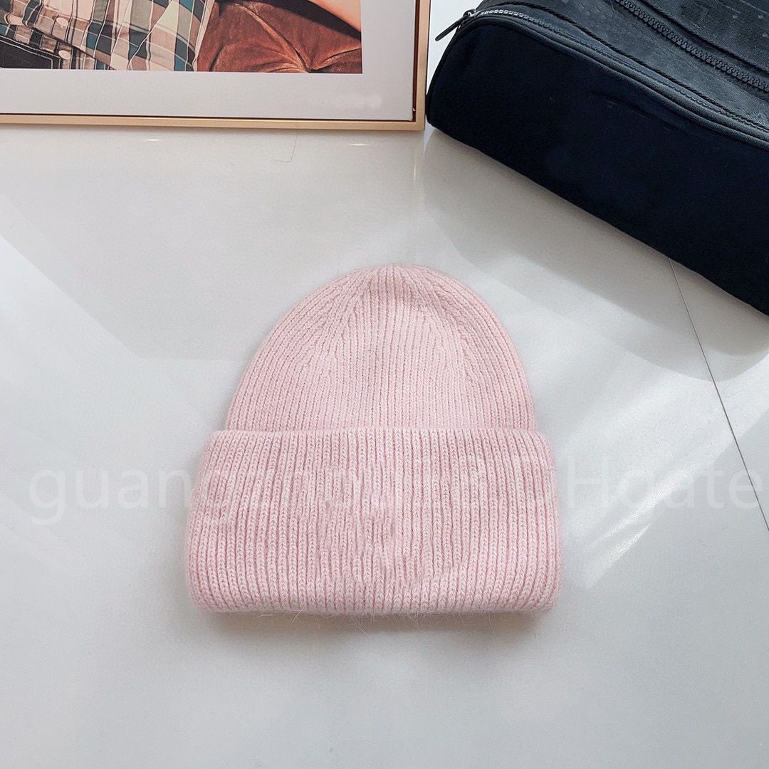 Fashion Designer Knitted Beanies Winter Warm Hats Couple Hat For Man Women 