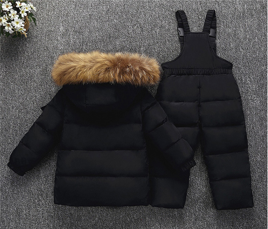 Babieskläder Set Baby's Wear Children's Down Jacket Kidys Coat Baby Ski Suit Warm Thick Hooded Loose Boat Småbarn Ytterkläder