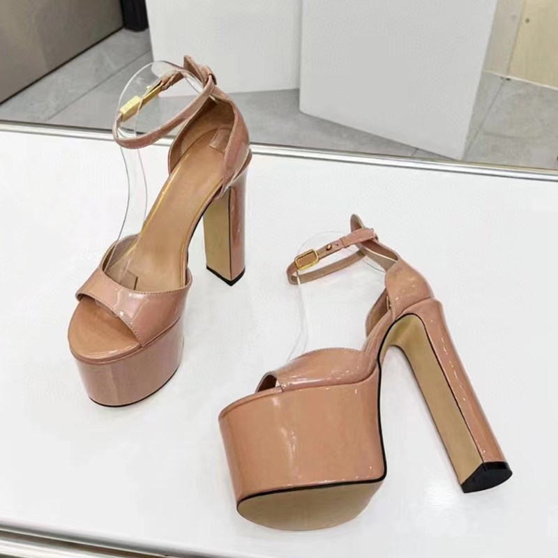 Sommer die neuen Sandalen 15,5 cmHigh Heels Frauen Kleidungsschuhe Luxusdesigner-Plattform Hochzeitsfeier Fisch Mund Frauen Schuhe 35--42größe