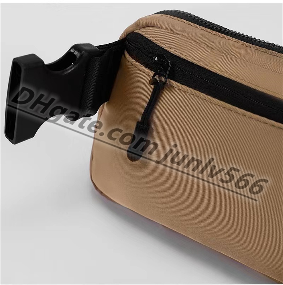 Top ClassicBelt Torby Fanny Pack Designer Classic Bum Pest Joga Torba Bombag Nylon Wełniane tkanina z miękkimi damskimi damskimi mężczyznami CROS239V