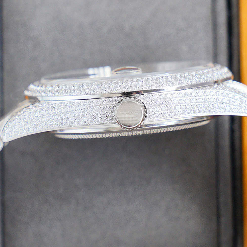 ساعة Wristwatches Diamond Watch Mens ساعة ميكانيكية أوتوماتيكية الساعة 40 مم مصنوعة من 904L Stainls Steel Montre DE256C