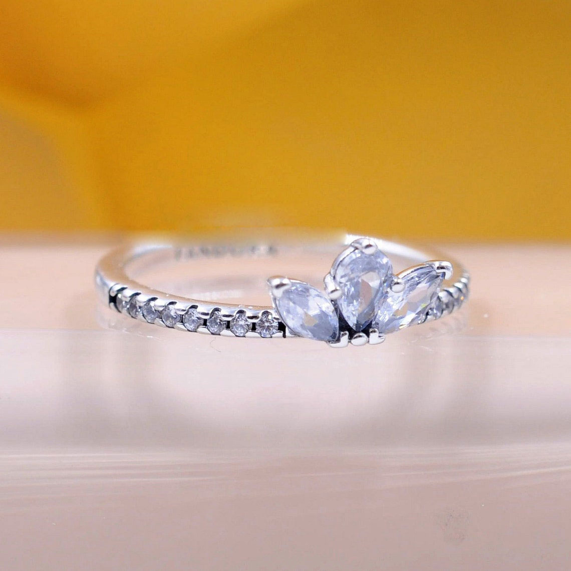 925 Sterling Silver Sparkling Herbarium Cluster Ring Fit P Jewelry Engagement Wedding Lovers Fashion Ring for Women4882098