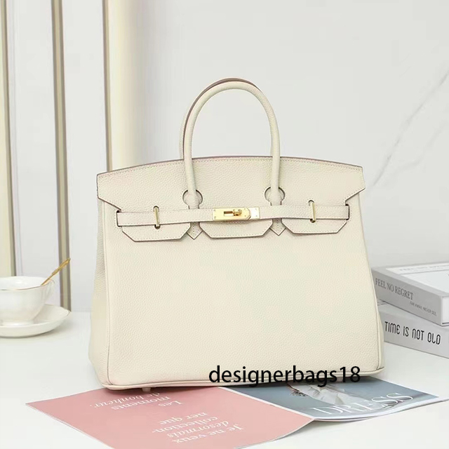 5A Fashionable real leather Quality Designer Bags Lady Handbags Women Shoulder Luxury Classic Retro Purse handle square With Stampe Lock Scarf Charm