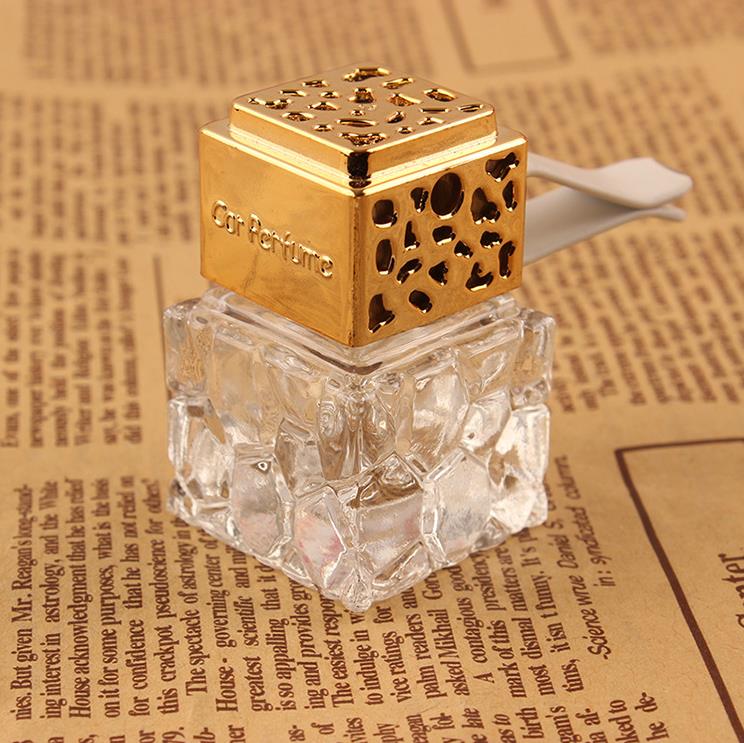 Exquisite Cube Car Perfume Bottle Essential Oils Diffusers Automobile Air Conditioner Vent Clip Air Freshener Empty Glass Decoration SN286