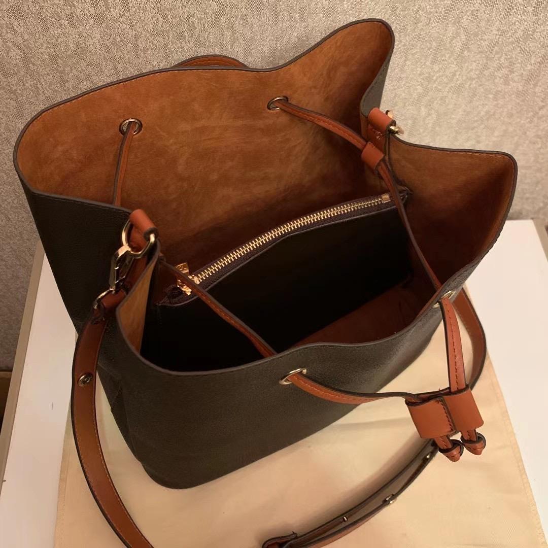 2020 Luxurys Tasarımcıları Neonoe Kova Çantaları Moda Louise Kadınlar Viuton Çantalar Eski Çiçek Çantalar Kadın Tote Marka Marka Omuz Crossbody Bag M44022