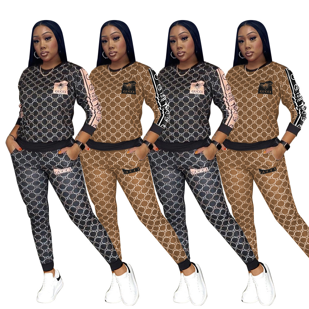 Tasarımcı Marka Jogging Suit Kadın Trailsits Sıradan Baskı İki Parçalı Set Lady Kıyafet Uzun Kollu Sweatsuits Pullover Sweatshirt Pantolon Setleri Sonbahar Kış Giysileri 9023-8