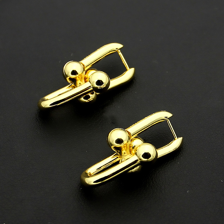 Womens Knot short earrings Studs Designer Jewelry half drill Studs gold silvery rose Full Brand as Wedding Christmas Gift303B