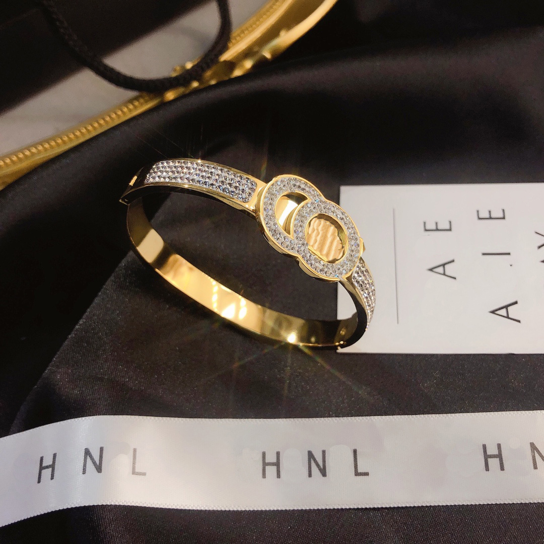 Популярные роскошные браслеты отобранные моды Gold Bangle 18K золотые украшения аксессуары женские эксклюзивные вечеринки M 2342