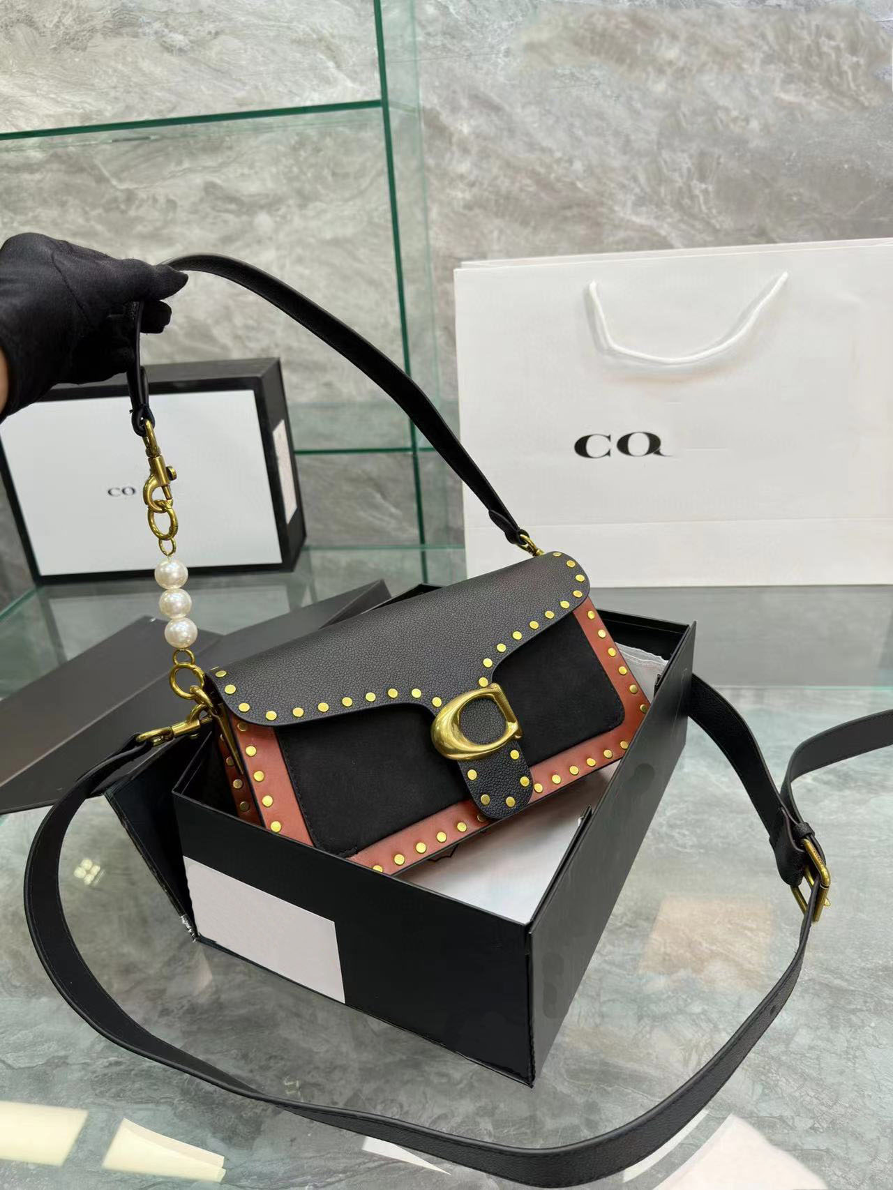 Designer bag shoulder bag Handbag crossbody card holder Luxurys fashion Genuine Leather womens Cross body Bags purses totes Tabby Pill