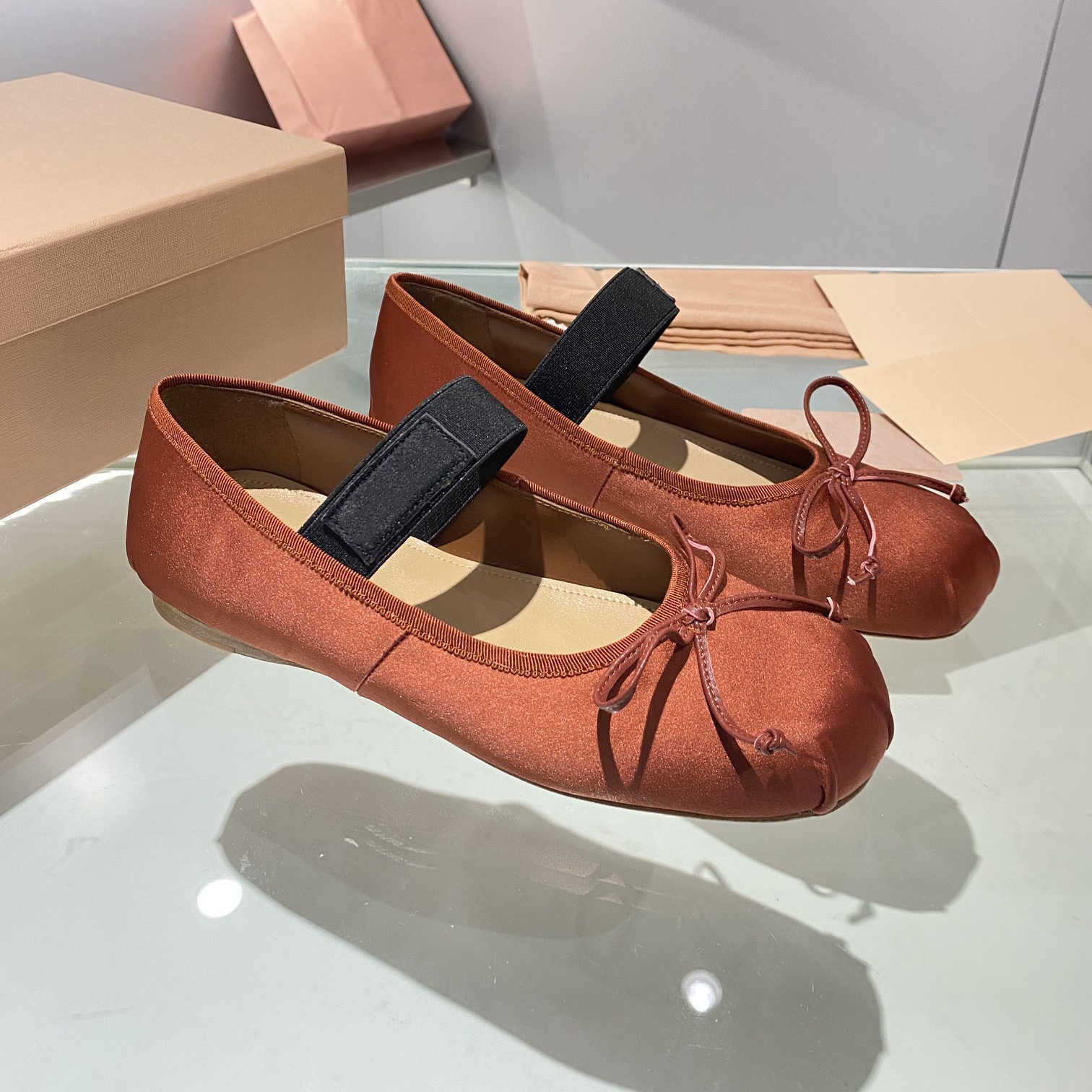 Brand Casual Shoes designer design Women Shoes Silk Leather Ballet Flats Lovely Square Toe Bow Tie Slip on Spring