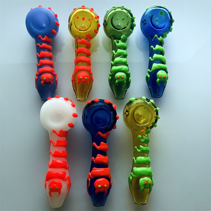 4.5-inch glow-in-the-dark handmade scorpion pipe hay fuel pipe 60g weight