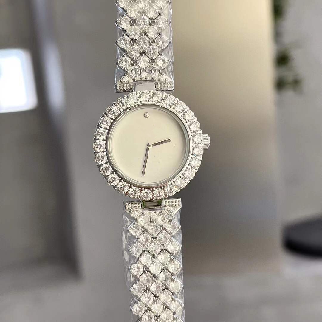 Mulheres de luxo Full Diamond Strap Watch Senior Grid Grid Zirc￣o Rel￳gios de a￧o inoxid￡vel C￭rculo de pulso de quartzo