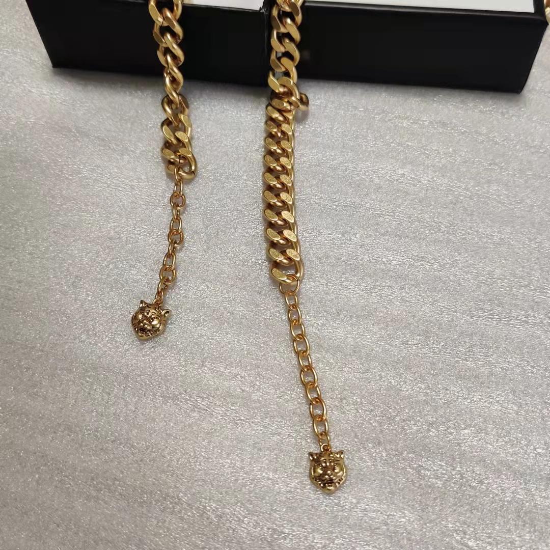 Collana girocollo e bracciale di nuova progettazione bracciali con lettere unisex Fornitura di catena in oro Collana con ciondolo in acciaio inossidabile di alta qualità299q