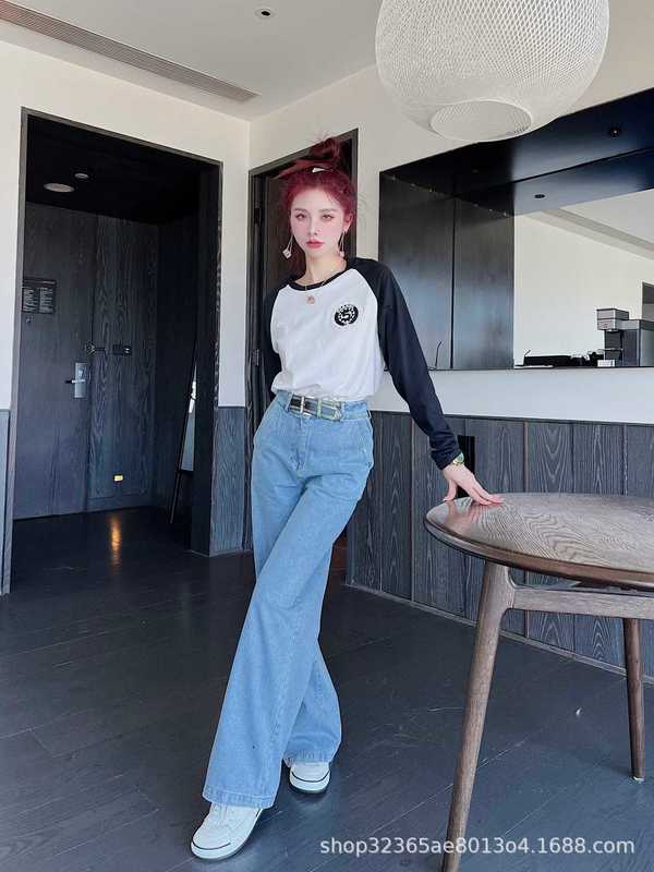 Kvinnors jeans designer pjia 22 tidig h￶st ny stil smala breda benbyxor midjeb￤ltet triangel dekoration enkel mode m￥ngsidig 22W9