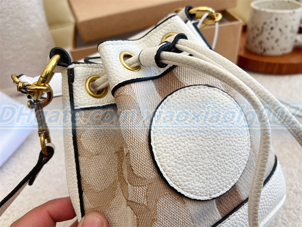 Premium Leather Drawstring Canvas Embroidery shoulder bag Luxury Designer womens Wallet Handbag Men's Women's Totes Purse Pocket Interior Zipper Bag Beach Bags