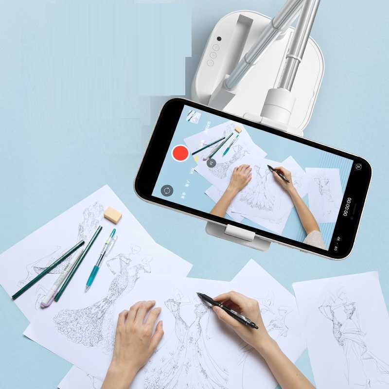 Car LED Video Foldable Bracket Phone Holder Clip For Youtube Vlog Live Bluetooth Wireless Selfie Stick For IOS Android Phones