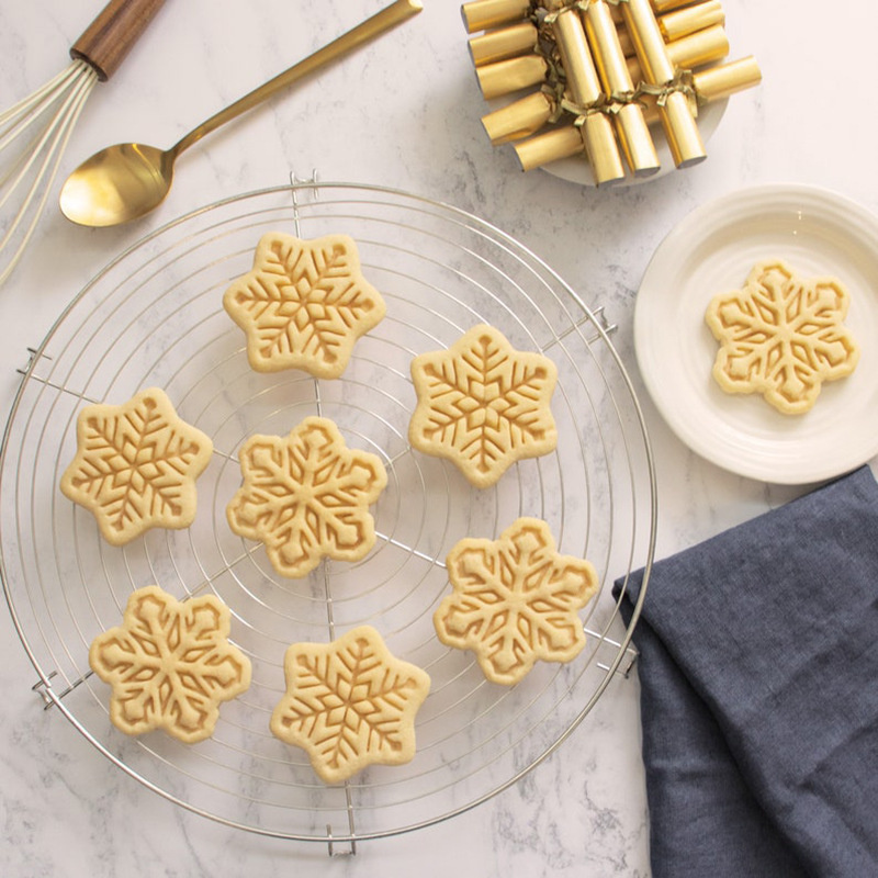 Strumenti pasticceria feste di Pasqua Tagliabiscotti uova Uova carine Coniglietto Pulcino San Valentino Stampo biscotti fondente a forma di cuore Accessori da forno