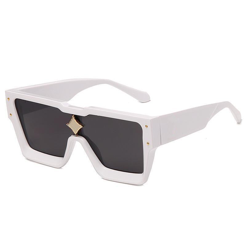Designer Sunglasses For Women and Men Fashion Model Special UV 400 Protection Double Beam Frame Outdoor Brand Design Alloy Top Qua223v