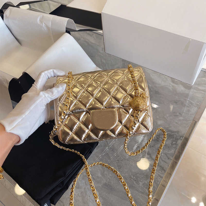 Frauen Luxus -Designer -Umhängetaschen Top Lederumschlagstasche Stylish High Classic Gold Kette Verstellbarer kleiner goldener diagonaler Cross -Bag -Werksbeutel Direktverkauf