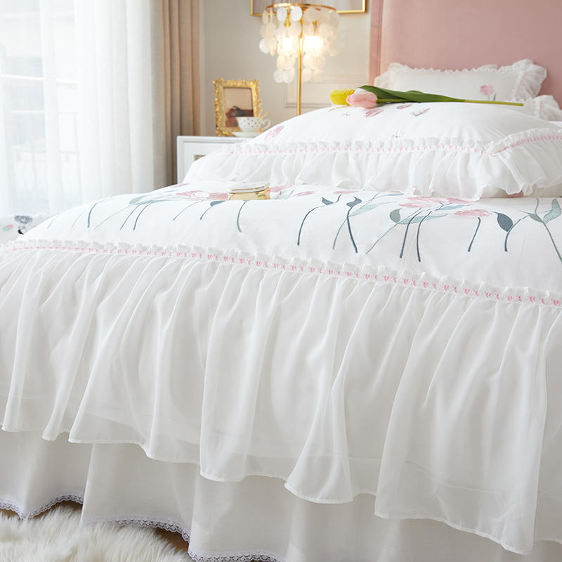 Prinsessor sängkläder set koreansk stil rosa tulpaner blommor broderade sängkläder drottning kung storlek spetsar bomull täcke täcke lakan kuddar fast färg hem textil