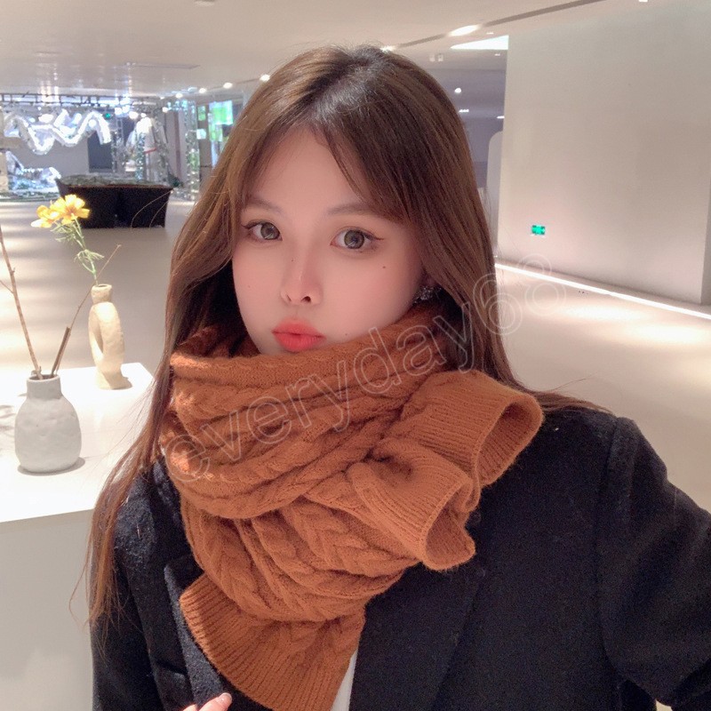 Style coréen longs Femmes tricotées épaisses Écharpe Skinny Solid Solid Braid Long chaud hiver et châles et écharpes et écharpes