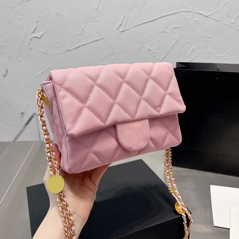 Women's Luxury Designers Shoulder Bags 2023 Women's Fashion Mini Clamshell Texture Gold Chain Strap Small Square Bag Portable Crossbody Bag Factory Direct Sales