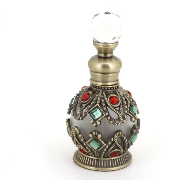 Groothandel 15 ml Vintage Refilleerbare flessen Lege Crystal Glass Parfum fles Handgemaakte Home Decor Lady Holiday Gift SN376