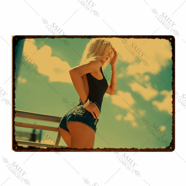 Hot Butt Sexy Girl art painting Metal Tin Plates Big Ass Model Tin Sign Posters Motivational Pub Bar Sign Man Cave Metal Wall Decoration Plaques size 30X20CM w02