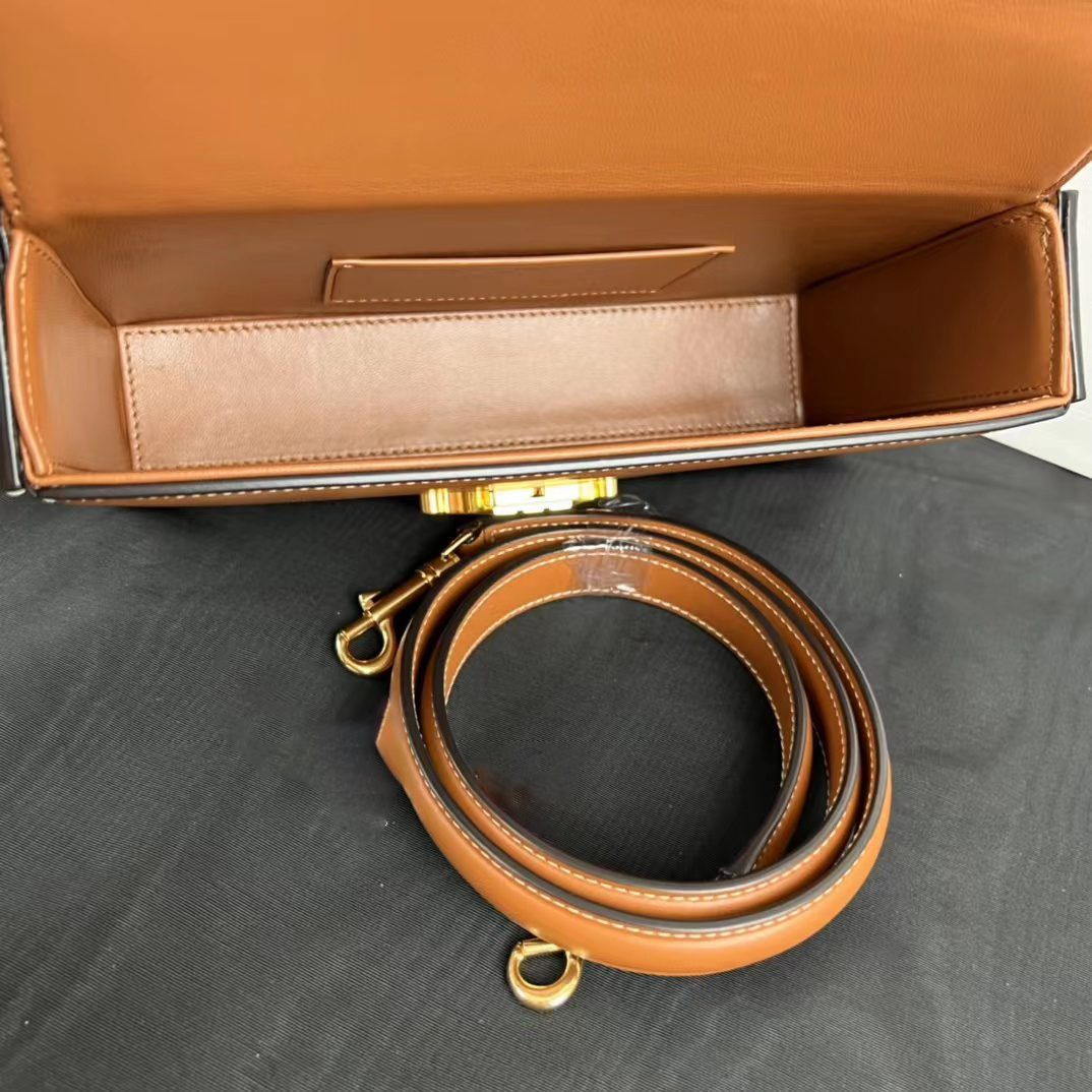 2023 Umhängetaschen Luxus Designer Handtasche Marke Woc Plain Caviar Frauen Designer Echtes Leder Einfaches kleines quadratisches Mobiltelefon