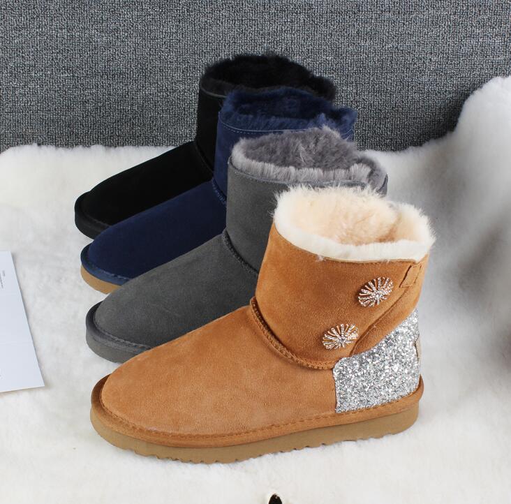 2023 Hoge kwaliteit Aus L boog U korte vrouwen snowboots Zachte comfortabele Schapenvacht warm houden pluche laarzen met kaart stofzak mooie geschenken 5854