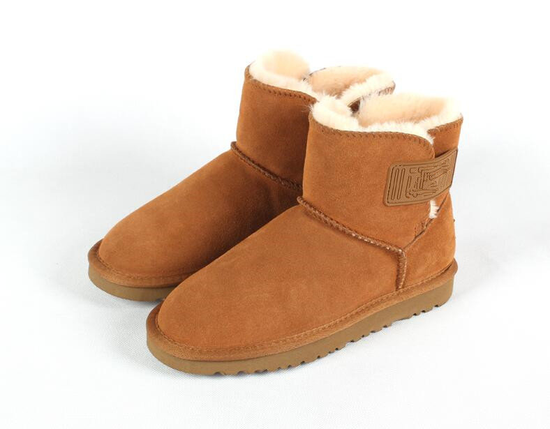 2023 Шерстяные ботинки Классические теплые сапоги женские мини -полу снеж