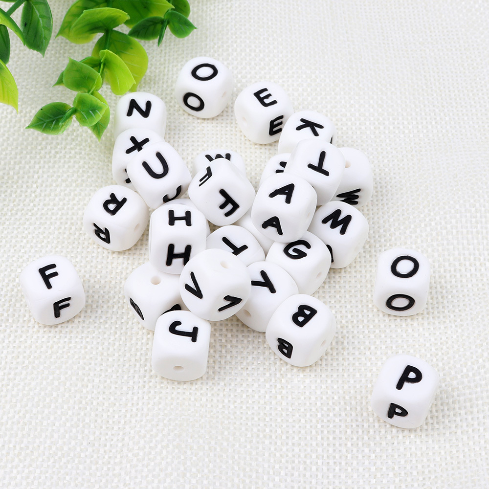 أطفال أسنان الأطفال TYRY.HU SILICONE ALPHABET LETTER BEADS SILICONE BEADS FOOD GRAGE BPA خالية