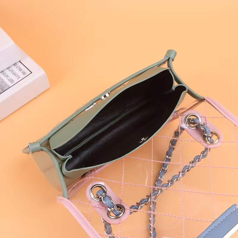 2021 Hot Transparent Handbag Designer Femmes Fashion Metal Chain Hands Handbag Laser Gloss Sac à bandoulière transparent Sac de soirée crossbody 9632 2751