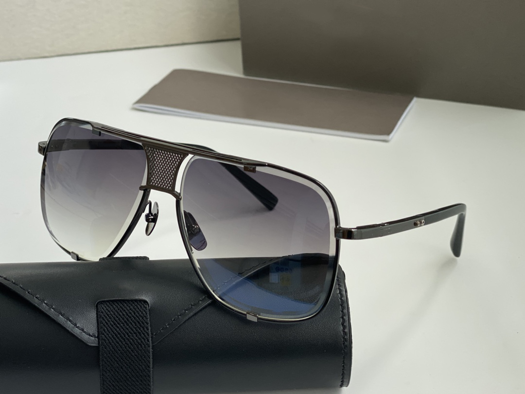 óculos de sol de luxo masculino masculino de design para mulheres Óculos quadrados lentes de proteção contra ultravioleta Retro UV400