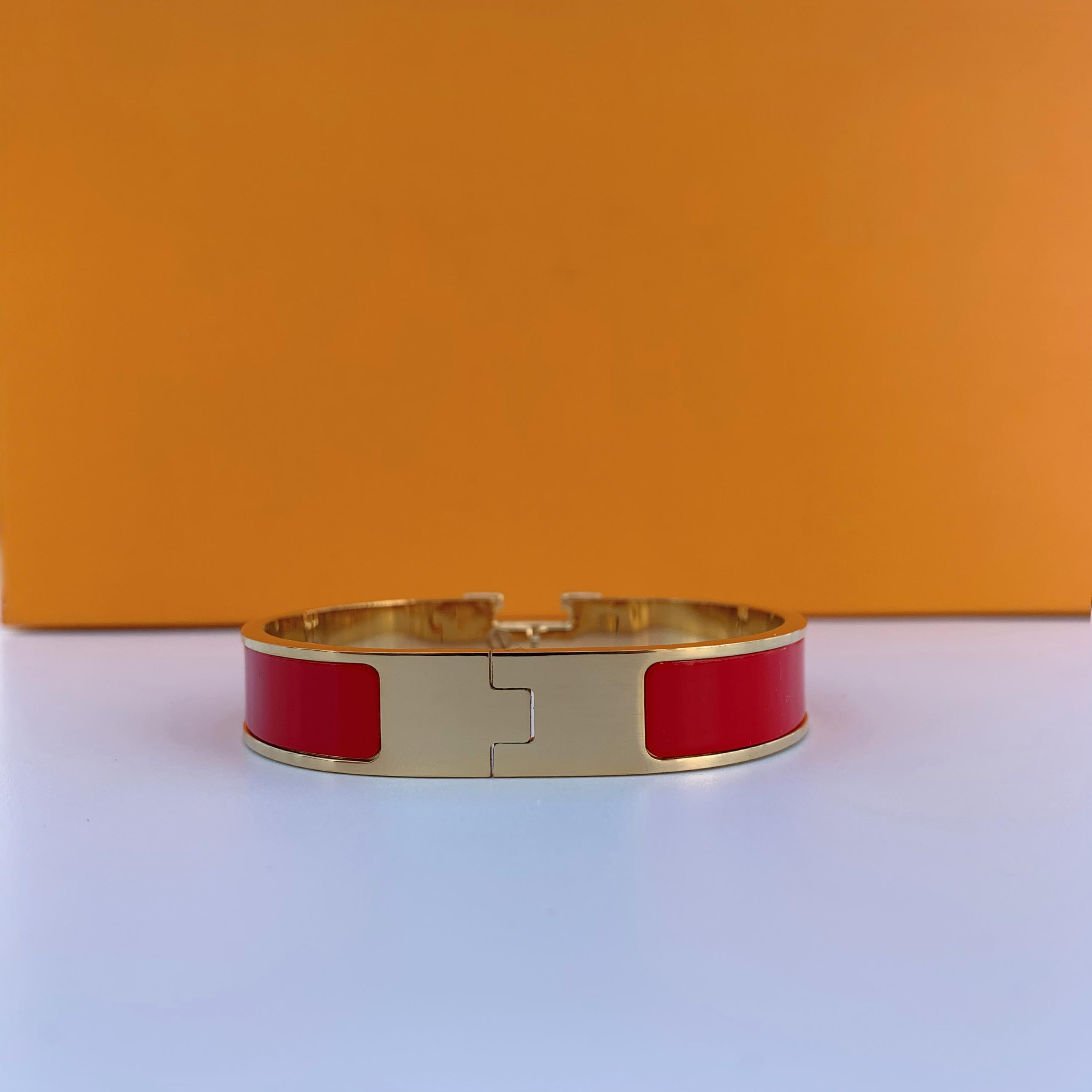 Дизайнерские браслеты Высококачественный модный браслет для мужчин и женщин из нержавеющей стали Серебряный золото розовые золоты